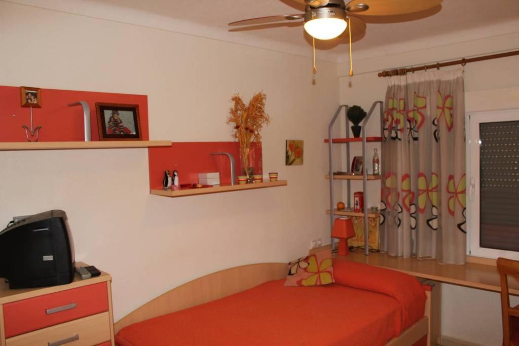 Apartamento En Primera Linea De Playa Con Increibles Vistas ซานตาโปลา ภายนอก รูปภาพ