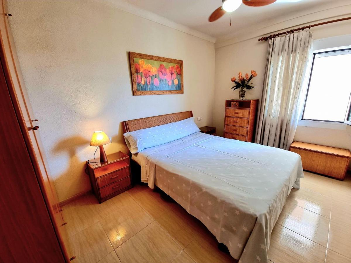 Apartamento En Primera Linea De Playa Con Increibles Vistas ซานตาโปลา ภายนอก รูปภาพ